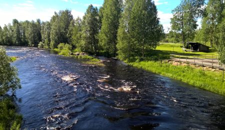 Sirkkakoski - järvien ja jokien kylä Pellon kunnassa.